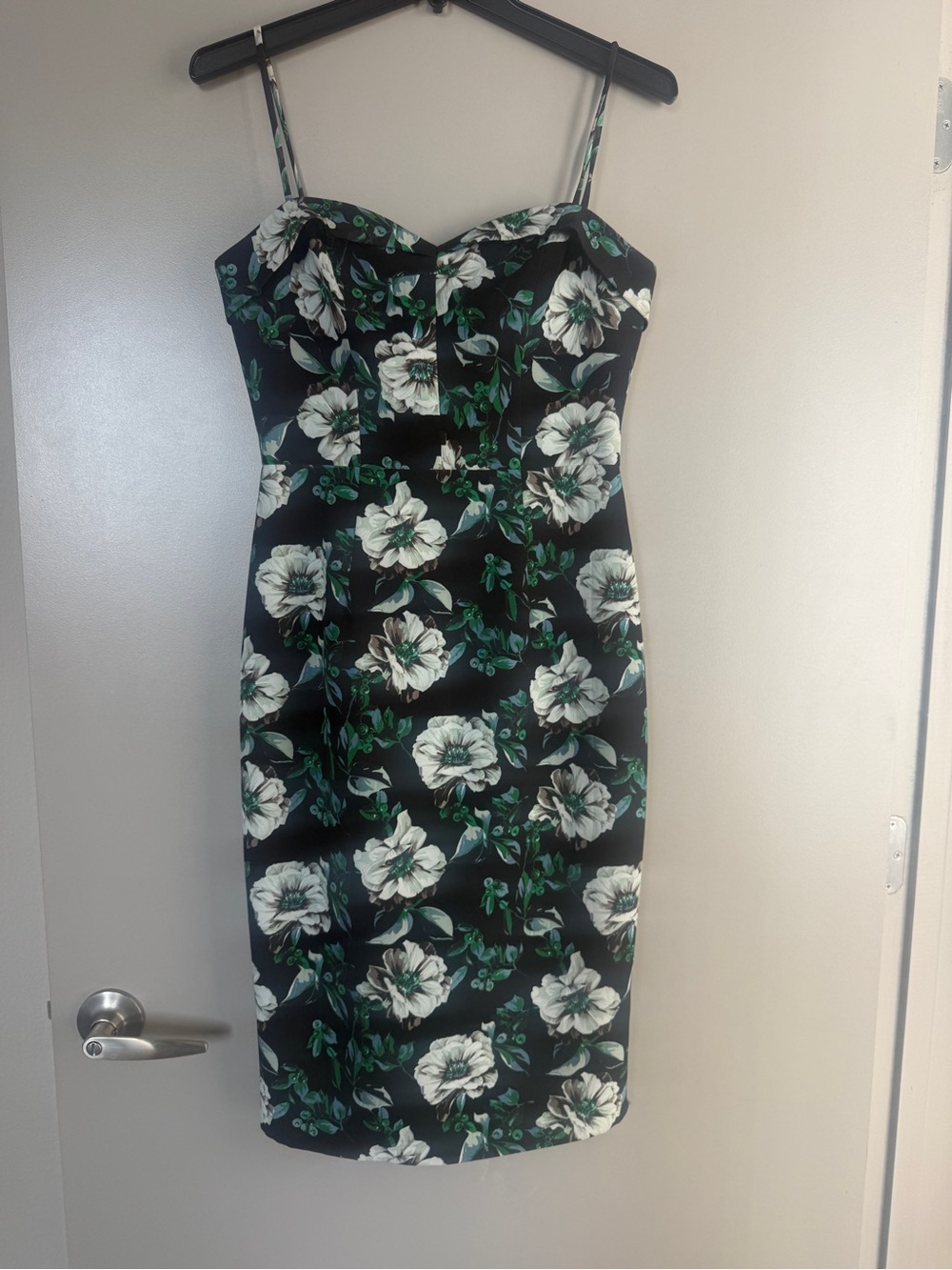 Black Halo Black Floral Sweetheart Midi Dress